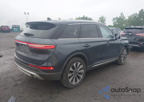 2022 Lincoln Corsair Reserve z USA, uszkodzony, nr VIN 5LMCJ2D93NUL05127